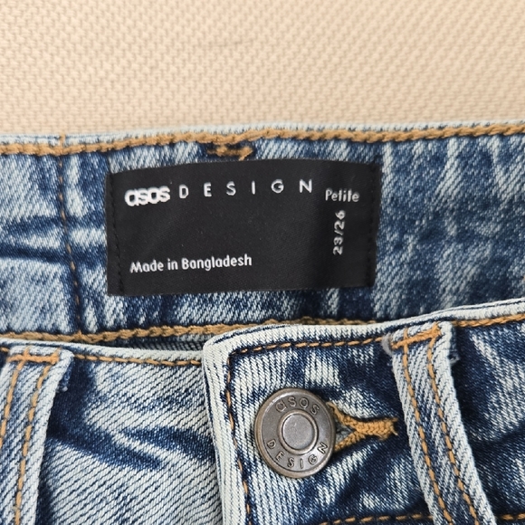 ASOS Distressed Mid Blue Mom Jeans - Picture 2 of 3
